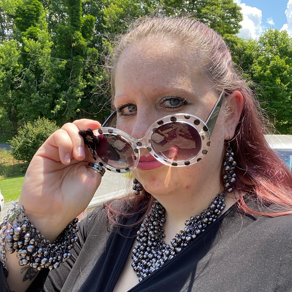 Meet your Posher, Desiree